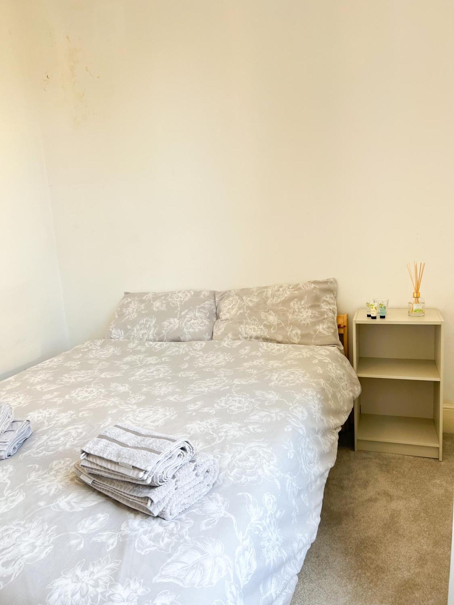 Welcome 2 Bedrooms Flat In Wimbledon Londres Exterior foto